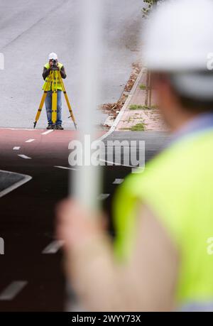Prüflastprüfung, Surveyor, Forschung zu Baustoffen, Tecnalia Research & Innovation, Zamudio, Bizkaia, Baskenland, Spanien. Stockfoto
