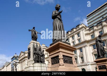 Statue der Florence Nightingale und Krim war Memorial, Waterloo Place, London, Großbritannien Stockfoto