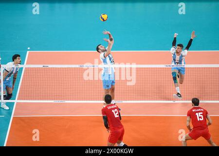 Luciano De Cecco, Bruno Lima, Facundo Conte (Argentinien), Amirhossein Esfandiar, Aliasghar Mojarad (Iran). Volleyball-Weltmeisterschaft 2022. Stockfoto