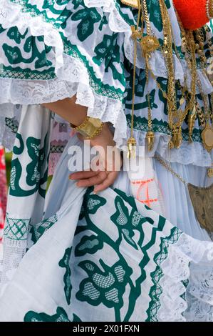 Panama-Frau mit Nationalkleid La Pollera, Panama-Stadt, Zentralamerika – Stockfoto Stockfoto