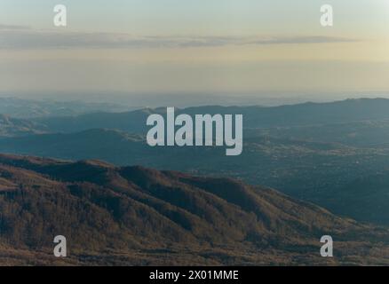 Landschaft in der Nähe von Nucsoara, Kreis Argeș, Muntenia, Rumänien Stockfoto