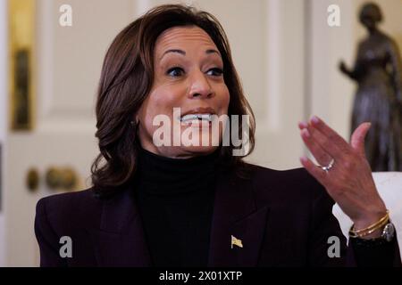 Die Vizepräsidentin der Vereinigten Staaten Kamala Harris besucht heute Nachmittag die Downing Street. Der britische Premierminister Rishi Sunak empfängt ihn Stockfoto