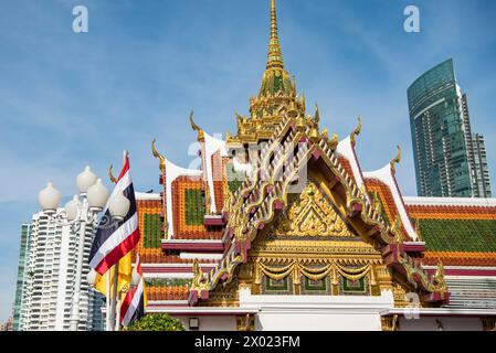 Der Wat Yan Nawa in Sathon in Bangkok in Thailand. Thailand, Bangkok, 3. Dezember 2023 Stockfoto