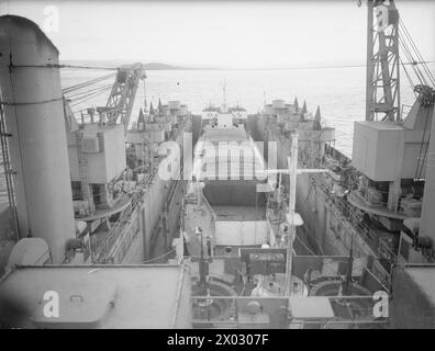 AN BORD DER HMS EASTWAY, DER ERSTEN ANLEGESTELLE. 30. NOVEMBER UND 1. DEZEMBER 1943, GREENOCK. - LCT im LSD, ein Blick nach hinten Stockfoto