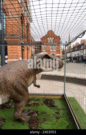 Käfigmodell von Tyrannosaurus rex, Cornhill, Lincoln City, Lincolnshire, England, UK Stockfoto