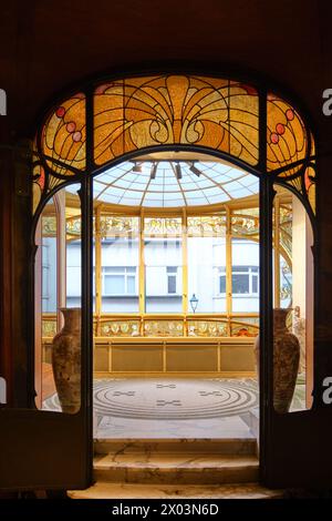 Das Innere des Hannon House, ein Meisterwerk des Jugendstils, entworfen für das Paar Marie Debard und Edouard Hannon vom Architekten Jules Brunfaut, Brüssel Stockfoto