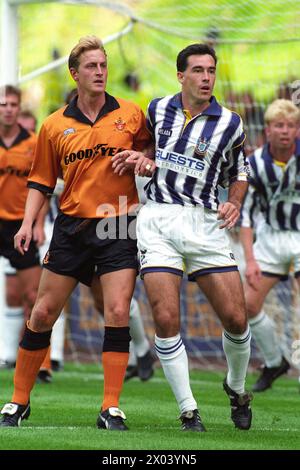 Wolverhampton Wanderers / West Bromwich Albion in Molineux 28/8/94 Paul Blades und Bob Taylor. Stockfoto