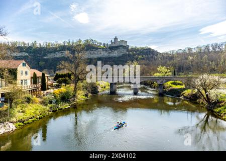 Eine frühlingshafte Radtour Anfang April bei herrlichem Sonnenschein entlang der Saale- und ILM-Talradwege von Naumburg/Saale bis kurz vor Gotha - Do Stockfoto