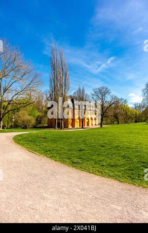 Eine frühlingshafte Radtour Anfang April bei herrlichem Sonnenschein entlang der Saale- und ILM-Talradwege von Naumburg/Saale bis kurz vor Gotha - Do Stockfoto