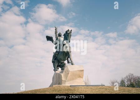 Reiterstatue von Alexander Suworow. Das Suworow-Denkmal ist ein Denkmal für den russischen Generalissimo Alexander Suworow auf dem Suworow-Platz. Stockfoto