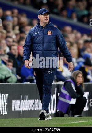 Mike Dodds, Interimsmanager von Sunderland, war während des Sky Bet Championship Matches in der Elland Road, Leeds, an der Touchline. Bilddatum: Dienstag, 9. April 2024. Stockfoto