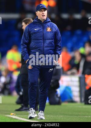 Leeds, Großbritannien. April 2024. Sunderland Manager Mike Dodds während des Spiels Leeds United FC gegen Sunderland AFC SKY Bet EFL Championship in Elland Road, Leeds, Großbritannien am 9. April 2024 Credit: Every Second Media/Alamy Live News Stockfoto