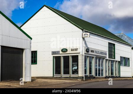 Autohändler und Werkstatt, Stanley, Falklandinseln, Samstag, 02. Dezember, 2023. Foto: David Rowland / One-Image.com Stockfoto