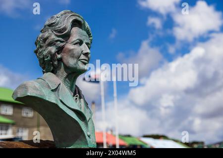 Margaret Thatcher Memorial Bust, Thatcher Drive, Stanley, Falklandinseln, Samstag, Dezember 2023. Foto: David Rowland / One-Image.com Stockfoto