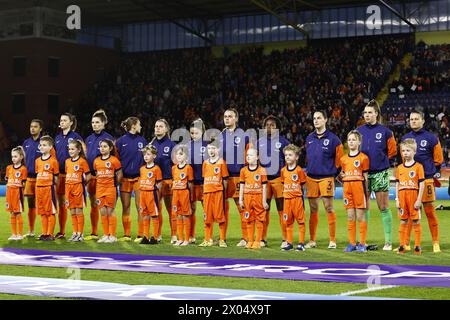 BREDA - (l-r) Esmee Brugts von Holland Frauen, Damaris Egurrola von Holland Frauen, Dominique Janssen von Holland Frauen, Kerstin Casparij von Holland Frauen, Victoria Pelova von Holland Frauen, Danielle van de Donk von Holland Frauen, Romee Leuchter von Holland Frauen, Lineth Beerensteyn von Holland Frauen, Caitlin Dijkstra von Holland Frauen, Holland Frauen Torhüter Lze Kop, Sherida Spitse von Holland Frauen während des Qualifikationsspiels der Frauen in der Gruppe A1 zwischen den Niederlanden und Norwegen im Rat Verlegh Stadion am 9. April 2024 in Breda, Niederlande. ANP | Hollandse Hoogte | MAURICE VAN ST Stockfoto