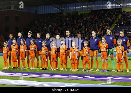 BREDA - (L-R) Esmee Brugts von Holland Frauen, Damaris Egurrola von Holland Frauen, Dominique Janssen von Holland Frauen, Kerstin Casparij von Holland Frauen, Victoria Pelova von Holland Frauen, Danielle van de Donk von Holland Frauen, Romee Leuchter von Holland Frauen, Lineth Beerensteyn von Holland Frauen, Caitlin Dijkstra von Holland Frauen, Holland Women Torhüterin Lize Kop, Sherida Spitse von Holland Women während des EM-Qualifikationsspiels für Frauen in der Gruppe A1 zwischen den Niederlanden und Norwegen im Rat Verlegh Stadion am 9. April 2024 in Breda, Niederlande. ANP | Hollandse Hoogte | MAUR Stockfoto