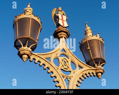 Großbritannien, North Yorkshire, York, Lendal Bridge Street Lamp Stockfoto