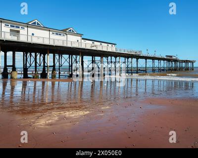 Großbritannien, South Devon, Teignmouth Pier und Town Beach. Stockfoto