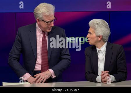 V.l. Theo Koll ZDF, Marie-Agnes Strack-Zimmermann, im angeregten, regem gespraech, zu Gast bei - maischberger, Polittalk, TV, Format, Bildtermin nach der Sendung, Aufzeichnung, mit Moderatorin - Sandra Maischberger, das erste, 09.04.2024, *** V l Theo Koll ZDF , Marie Agnes Strack Zimmermann, in animierter, lebhafter Unterhaltung, als Gast auf maischberger, Polittalk, TV, Format, Bilddatum nach dem Programm, Aufnahme, mit Moderatorin Sandra Maischberger, das erste, 09 04 2024, Copyright: HMBxMedia/UwexKoch Stockfoto