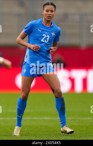 AACHEN, DEUTSCHLAND - 9. APRIL: Sveindis Jane Jonsdottir aus Island während des Qualifikationsspiels zur UEFA Frauen EURO 2025 zwischen Deutschland und Island am 9. April 2024 in Tivoli in Aachen. (Foto: Tobias Giesen/BSR Agentur) Stockfoto