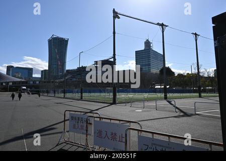 Vor dem Yoyogi Futsal Stadium (Futsal-Plätze) – Jinnan, Shibuya City, Tokio, Japan – 01. März 2024 Stockfoto