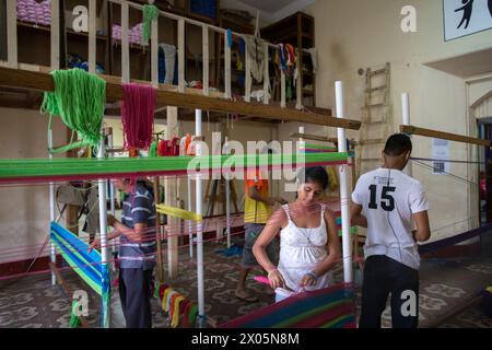 Ein Sozialunternehmen, das Hängematten herstellt, bietet Arbeitsplätze für Menschen mit Behinderungen in Granada, Nicaragua Stockfoto