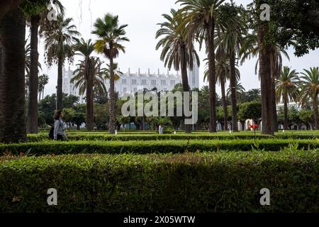 Der Park der Arabischen Liga, Casablancas grüne Lunge, am 2. Oktober 2023. Casablanca, eine sich rasch entwickelnde Stadt, ist die wirtschaftliche Hauptstadt Marokkos und der La La Stockfoto