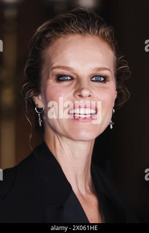 Mailand, Italien. April 2024. Eva Herzigova nimmt 40 am 6. April 2024 an der Ausstellung Dal Cuore alle Mani im Palazzo reale in Mailand, Italien, Teil. (Foto: Alessandro Bremec/NurPhoto) Credit: NurPhoto SRL/Alamy Live News Stockfoto