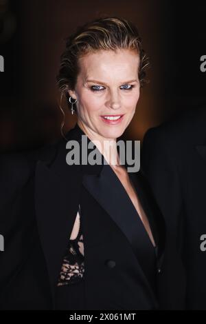 Mailand, Italien. April 2024. Eva Herzigova nimmt 40 am 6. April 2024 an der Ausstellung Dal Cuore alle Mani im Palazzo reale in Mailand, Italien, Teil. (Foto: Alessandro Bremec/NurPhoto) Credit: NurPhoto SRL/Alamy Live News Stockfoto