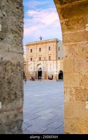 Das malerische Heiligtum von Santa Maria di Leuca in Salento, Apulien, Italien Stockfoto
