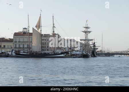 April 2022. Die Oosterschelde und die Morgenster nehmen an der Escale à Sete Teil, dem ersten maritimen Treffen in Sete, Frankreich Stockfoto