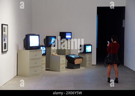 6 TV Dé-Coll/Alter, 1963, Wolf Vostell, Museo Nacional Centro de Arte Reina Sofia, Madrid, Spanien, Europa Stockfoto