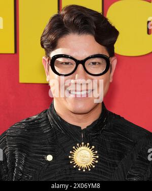 Los Angeles, USA. April 2024. Thai Nguyen kommt am Dienstag, den 9. April 2024, zur Premiere der HBO Original Limited Series THE SYMPATHIZER Los Angeles im Paramount Theater in Los Angeles, KALIFORNIEN. (Foto: Sthanlee B. Mirador/SIPA USA) Credit: SIPA USA/Alamy Live News Stockfoto
