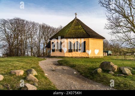 Die Kapelle vom Fischerdorf Vitt, Putgarten, Insel Rügen, Mecklenburg-Vorpommern, Deutschland | Fischdorfkapelle Vitt, Putgarten, Rügen isla Stockfoto