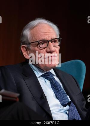 Austin Texas USA, 9. April 2024: BOB WOODWARD, ehemaliger Journalist der Washington Post, spricht über seine Rolle im Watergate-Skandal von 1972 bis 1974, der Präsident Richard Nixon schließlich zum Sturz brachte, während des zweitägigen Trust.News.Democracy. forums on Journalism in der LBJ Presidential Library. Woodward und der ehemalige Kollege der Post Carl Bernstein diskutierten auch über die Herausforderungen, vor denen Journalisten heute im Alter von 24/7 Jahren in Nachrichtenzyklen und sozialen Medien stehen. Quelle: Bob Daemmrich/Alamy Live News Stockfoto