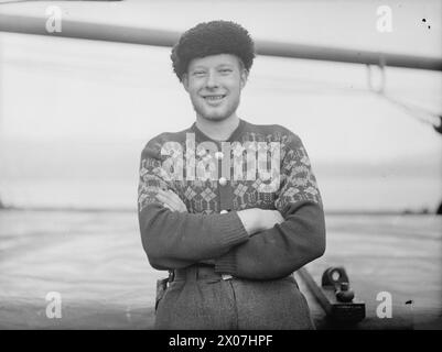 Im Januar 1941 wurden norwegische Schiffe, die aus Göteborg flohen, von Einheiten der Heimatflotte in der Nordsee getroffen und bis zum 25. Januar nach Kirkwall eskortiert. Stockfoto