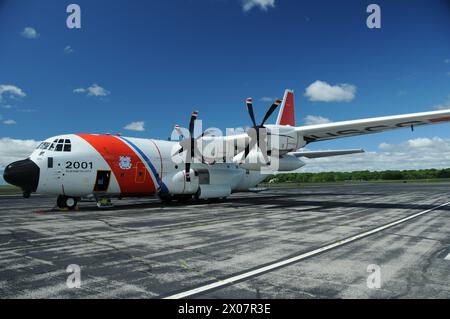 US-Küstenwache C130 parkt Stockfoto