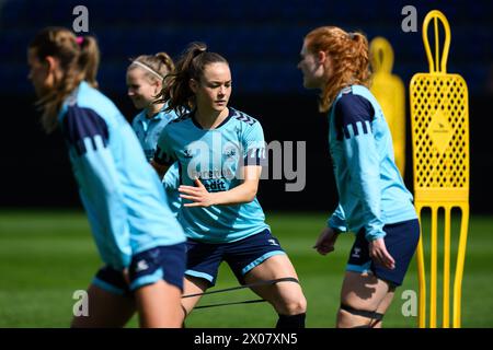 Uherske Hradiste, Tschechische Republik, 4. April 2024: Dänische Frauen-Mannschaftstraining vor dem Fußball-Spiel der UEFA-Europameisterschaft der Frauen zwischen der Tschechischen Republik und Dänemark, Stadtstadion, Tschechische Republik (Vlastimil Vacek / SPP) Stockfoto