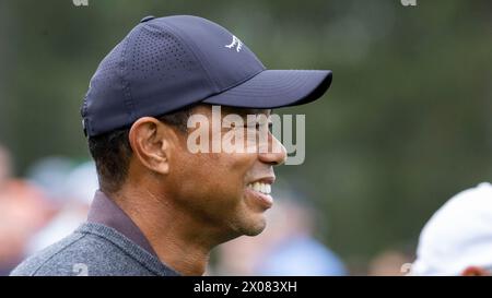 Augusta, USA. April 2024. Tiger Woods übt am Dienstag, den 9. April 2024, vor dem Masters Turnier auf dem Augusta National Golf Course in Augusta, Georgia, USA.Foto: Christer Höglund/TT/Code 40750 Credit: TT News Agency/Alamy Live News Stockfoto