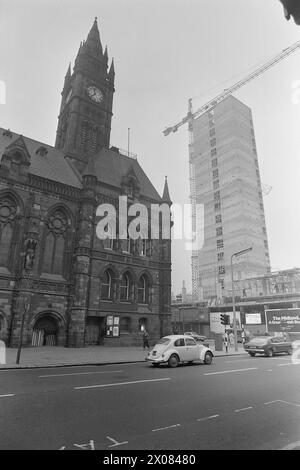 Aktuell 14 - 3 - 1973: Die Stadt, die auf Öl wartet die britische Industriestandorte Teesside hofft auf Norwegen. Sie hofft, dass sie siegreich aus dem Tauziehen hervorgehen wird, um zum Landeplatz für Nordseeöl zu werden. Teesside hat eine Menge Industrie von früher - aber es gibt auch hohe Arbeitslosigkeit in diesem Bezirk von England. Manche hoffen, dass Teesside ein Industrieriese wird. Viele andere freuen sich mit großem Entsetzen auf eine solche Entwicklung. Foto: Odd Ween / aktuell / NTB ***FOTO NICHT VERARBEITET*** Stockfoto