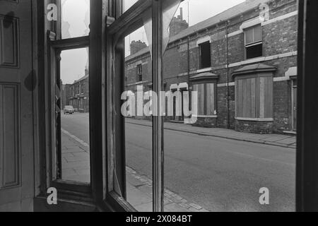 Aktuell 14 - 3 - 1973: Die Stadt, die auf Öl wartet die britische Industriestandorte Teesside hofft auf Norwegen. Sie hofft, dass sie siegreich aus dem Tauziehen hervorgehen wird, um zum Landeplatz für Nordseeöl zu werden. Teesside hat eine Menge Industrie von früher - aber es gibt auch hohe Arbeitslosigkeit in diesem Bezirk von England. Manche hoffen, dass Teesside ein Industrieriese wird. Viele andere freuen sich mit großem Entsetzen auf eine solche Entwicklung. Foto: Odd Ween / aktuell / NTB ***FOTO NICHT VERARBEITET*** Stockfoto