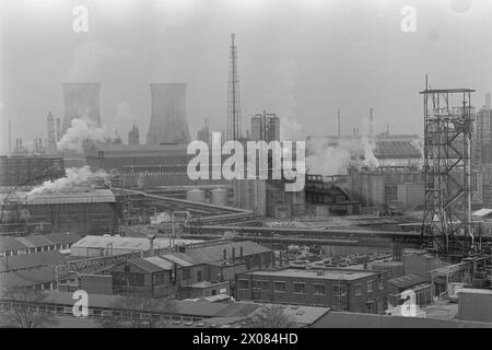 Aktuell 14 - 3 - 1973: Die Stadt, die auf Öl wartet die britische Industriestandorte Teesside hofft auf Norwegen. Sie hofft, dass sie siegreich aus dem Tauziehen hervorgehen wird, um zum Landeplatz für Nordseeöl zu werden. Teesside hat eine Menge Industrie von früher - aber es gibt auch hohe Arbeitslosigkeit in diesem Bezirk von England. Manche hoffen, dass Teesside ein Industrieriese wird. Viele andere freuen sich mit großem Entsetzen auf eine solche Entwicklung. Foto: Odd Ween / aktuell / NTB ***FOTO NICHT VERARBEITET*** Stockfoto