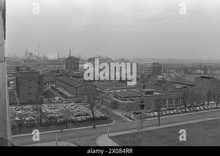 Aktuell 14 - 3 - 1973: Die Stadt, die auf Öl wartet die britische Industriestandorte Teesside hofft auf Norwegen. Sie hofft, dass sie siegreich aus dem Tauziehen hervorgehen wird, um zum Landeplatz für Nordseeöl zu werden. Teesside hat eine Menge Industrie von früher - aber es gibt auch hohe Arbeitslosigkeit in diesem Bezirk von England. Manche hoffen, dass Teesside ein Industrieriese wird. Viele andere freuen sich mit großem Entsetzen auf eine solche Entwicklung. Foto: Odd Ween / aktuell / NTB ***FOTO NICHT VERARBEITET*** Stockfoto