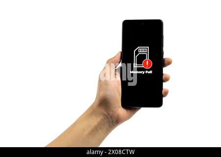 Zelluläre Problemkonzepte. Mann Hand hält Smartphone mit vollständigem Speichersymbol auf dem Bildschirm isoliert auf weißem Hintergrund. Alle Bildschirmgrafiken sind u Stockfoto