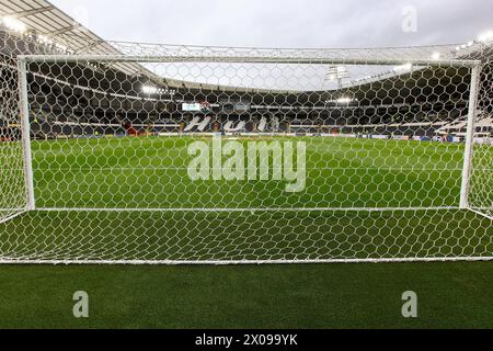 MKM Stadium, Hull, England - 10. April 2024 Allgemeine Ansicht des Bodens - vor dem Spiel Hull City gegen Middlesbrough, Sky Bet Championship, 2023/24, MKM Stadium, Hull, England - 10. April 2024 Credit: Arthur Haigh/WhiteRosePhotos/Alamy Live News Stockfoto