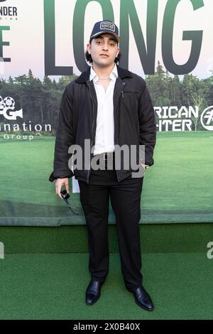 Hollywood, USA. April 2024. Zulia besucht am 10. April 2024 die Premiere von „The Long Game“ im Ricardo Montalban Theatre in Hollywood, CA. (Foto: Corine Solberg/SipaUSA) Credit: SIPA USA/Alamy Live News Stockfoto