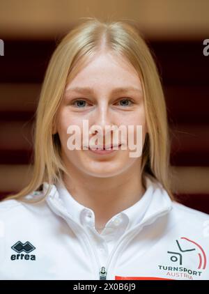 Österreichische Kunstturnerin Charlize Mörz am Mittwoch, 10. April 2024, bei einer Pressekonferenz von Turnsport Austria in Wien. - 20240410 PD4690 Credit: APA-PictureDesk/Alamy Live News Stockfoto