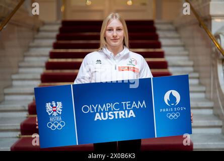 Österreichische Kunstturnerin Charlize Mörz am Mittwoch, 10. April 2024, bei einer Pressekonferenz von Turnsport Austria in Wien. - 20240410 PD4709 Credit: APA-PictureDesk/Alamy Live News Stockfoto