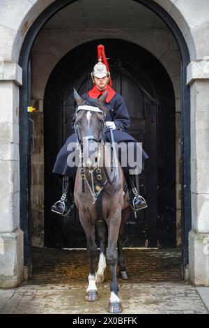 Berittene Wachen der King's Life Guard auf Pferd, Horse Guards Parade, Whitehall, Westminster, London, England Stockfoto