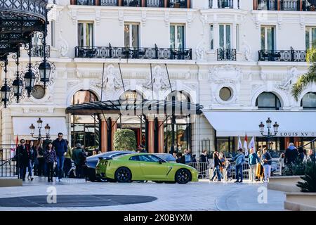 Monaco, Monaco - 20. Januar 2024: Das Gebiet in der Nähe des Kasinos Monte Carlo und des Hotels de Paris in Monaco Stockfoto